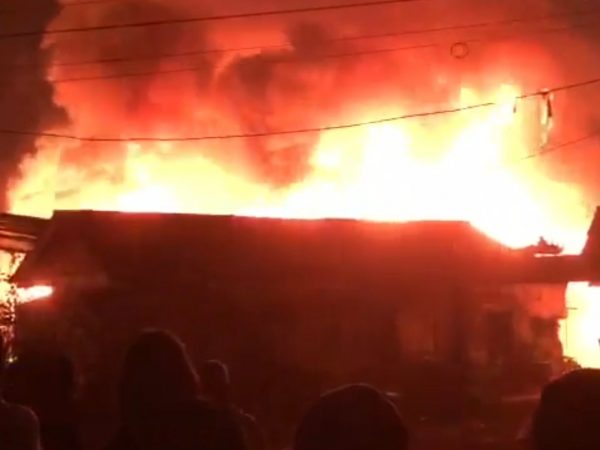 Bedeng Arab Kota Karang Terbakar Hebat Ibu dan Anak Terpanggang