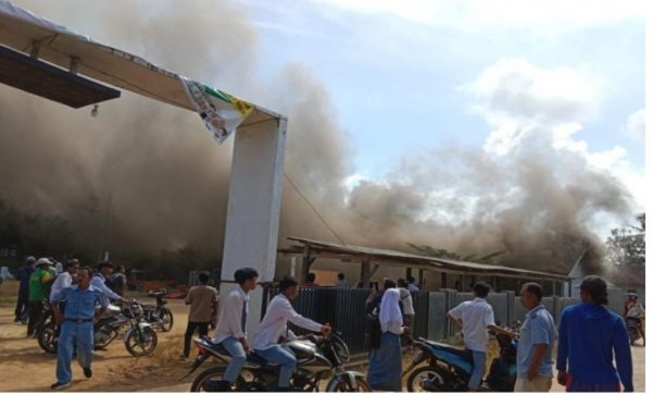 Yayasan Al Falah Hangus Terbakar Menuju ke Lokasi Mobil Damkar Terbalik