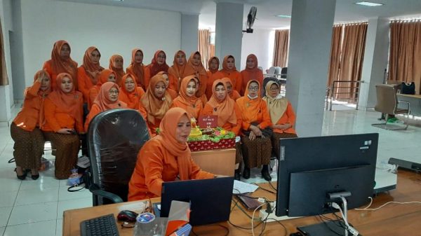 Juarai Lomba Baca Puisi HUT Ke-61, Ketua IKWI Ini Hasil Kerja Keras Kita Semua