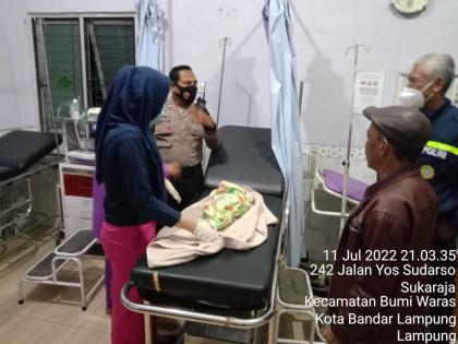 Bayi Orok Sepekan Dalam Kardus Minyak Goreng Ditemukan Diteras Rumah Warga Depan Rumdis Walikota