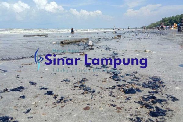 Limbah Pertamina Bocor Cemari Laut Rusak Ekosistem Rugikan Nelayan dan Petambak PHE OSES Malah Ajak Wartawan Ganthering di Hotel?