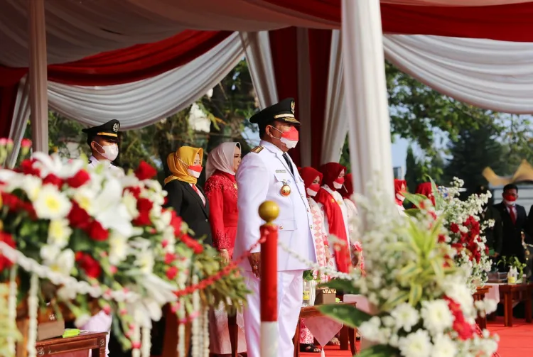 HUT RI Ke-77 Gubernur Ajak Masyarakat Bangkit Bersama Pulihkan Kondisi Agar Lampung Lebih Kuat