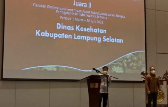 Dinkes Lampung Selatan Raih Penghargaan Nasional Kategori Gerakan Optimalisasi Penanggulangan Kasus TBC
