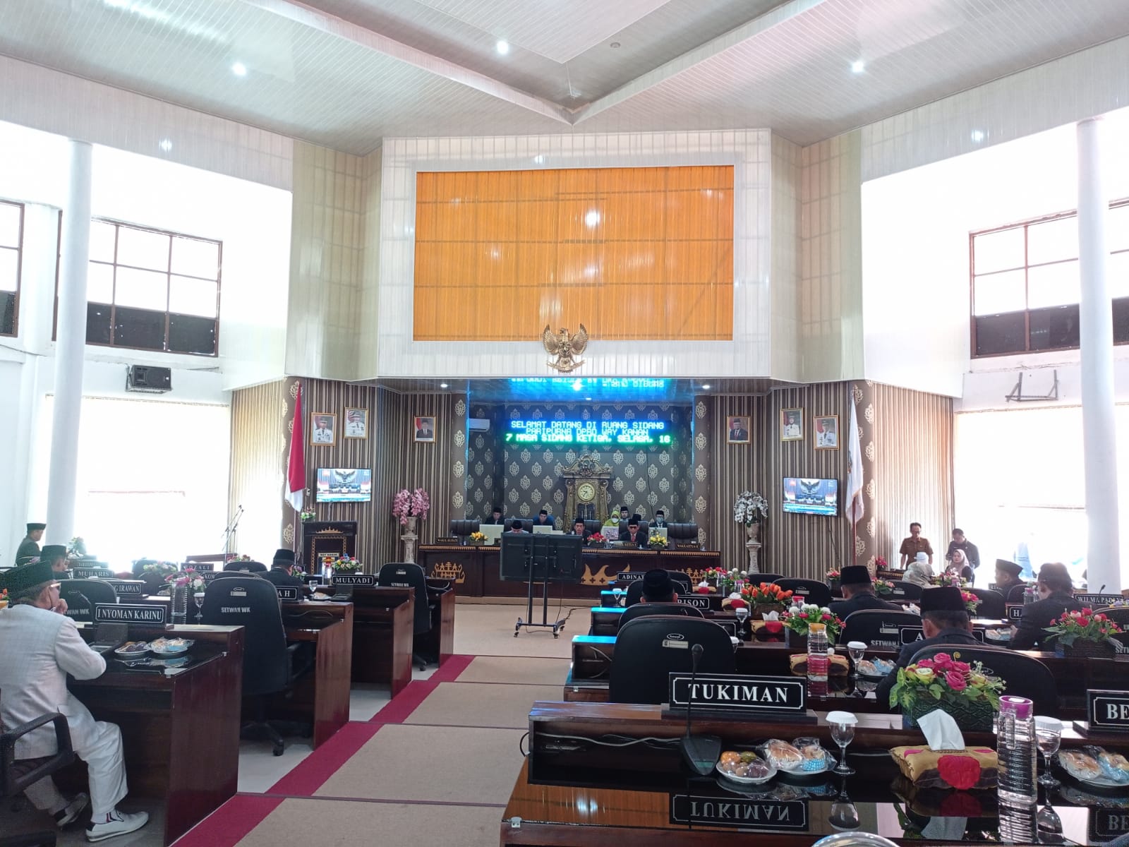 Paripurna DPRD Way Kanan Mendengarkan Pidato Presiden RI HUT RI ke 77