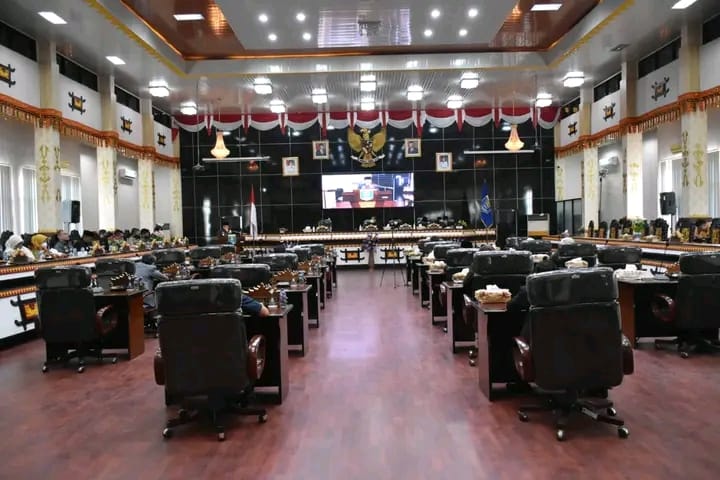 DPRD Metro Gelar Paripurna Penyampaian Pendapat Wali Kota Terhadap Tiga Raperda