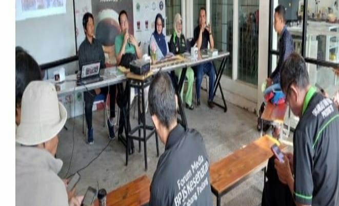 Jadi Narasumber di Rakernas APEKSI Ke-15 2022 Padang Walikota Metro Bicara Soal Sampah