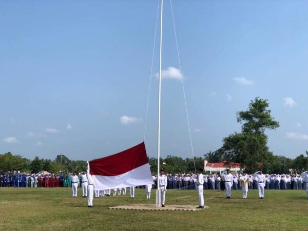 Pembagian Hadiah Lomba Mewarnai Upacara HUT RI Ke-77 di Kecamatan Way Serdang