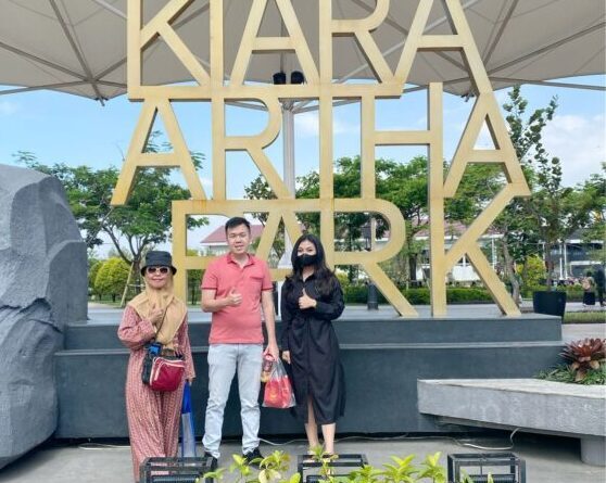 Kiara Artha Park Kircon Jadi Taman Wisata Ikonik di Bandung