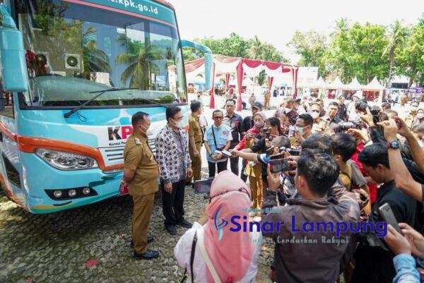 Roadshow Bus Anti Korupsi KPK Tiba di Lampung Selatan