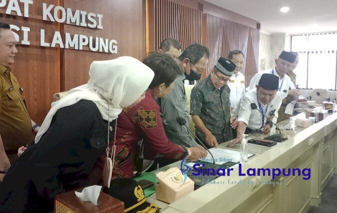 Asosiasi Perguruan Tinggi Swasta Tuntut Nadien Makarin Mundur?