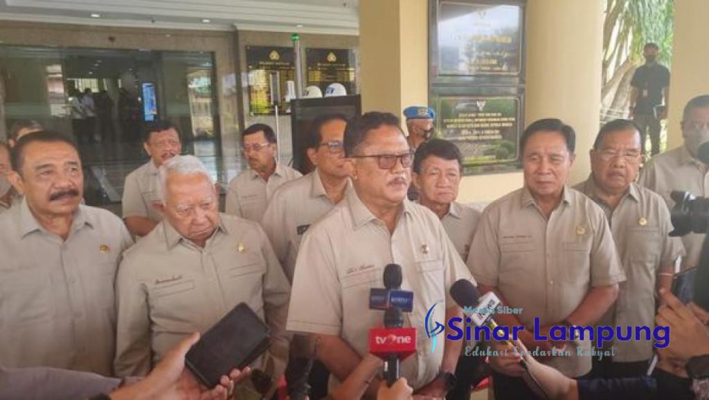 Tujuh Mantan Kapolri Ramai Ramai Datangi Mabes Polri