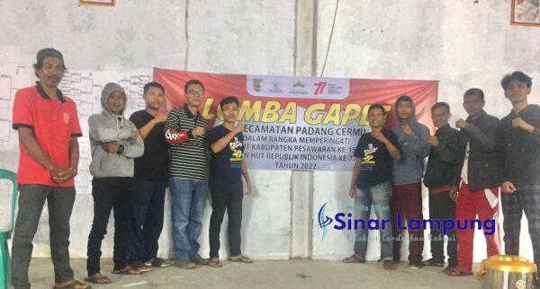 AKBP Vicky Dzulkarnain Juara 1 Turnamen Gaple di Padang Cermin