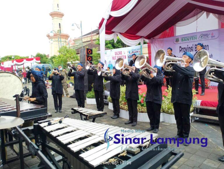 Marching Band Surosowan Banten Bersatu Tampil Memukau di Acara HUT Banten Ke 22