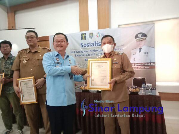 Pemkot Metro Sosialisasikan HKI Pelaku Ekonomi Kreatif Kepada Masyarakat