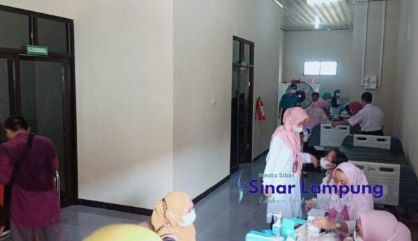 Rayakan Hari Jadi Ke 6 RSUD Ragab Begawe Caram Baksos Sunatan Massal dan Donor Darah