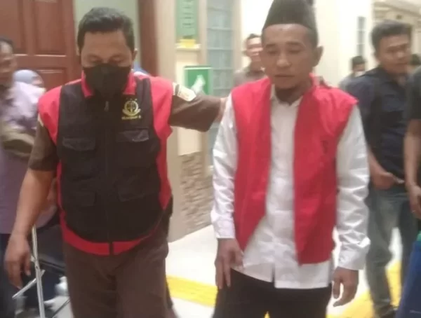 Dituntut 14 Tahun Warga Surabaya Kurir 15 Kg Ganja Ajukan Pembelaan