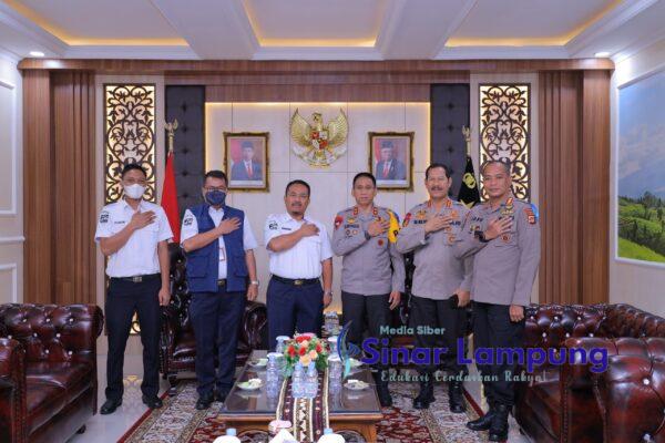 Kapolda Lampung Terima Kunjungan GM ASDP Cabang Lampung