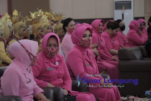 HUT HKGB ke-70, Bhayangkari Lampung Adakan Lomba Tari Tradisional