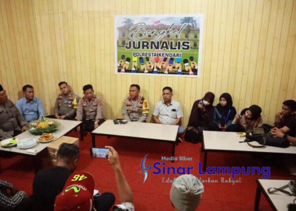 Dukung Kerja Wartawan Kombes Eka Faturahman Bangun Graha Bengkel Jurnalis Polresta Kendari