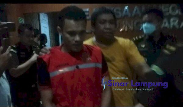 Kejari Lampung Utara Jebloskan Kades Kinciran dan Putranya ke Penjara