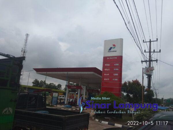 Marak Ngecor Pertalite di SPBU 24.345.116 Simpang PU Tumijajar Gunakan Motor Tangki Jumbo?