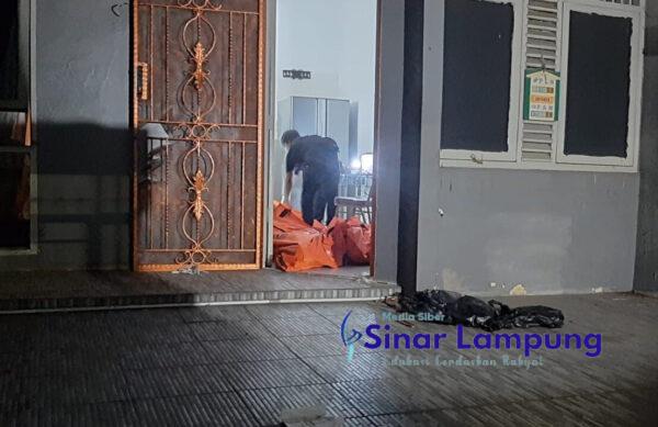 Kakek Nenek Suami Istri Anak Dan Ipar Ditemukan Tewas Kelaparan di Perumahan Citra Garden Jakarta Barat?