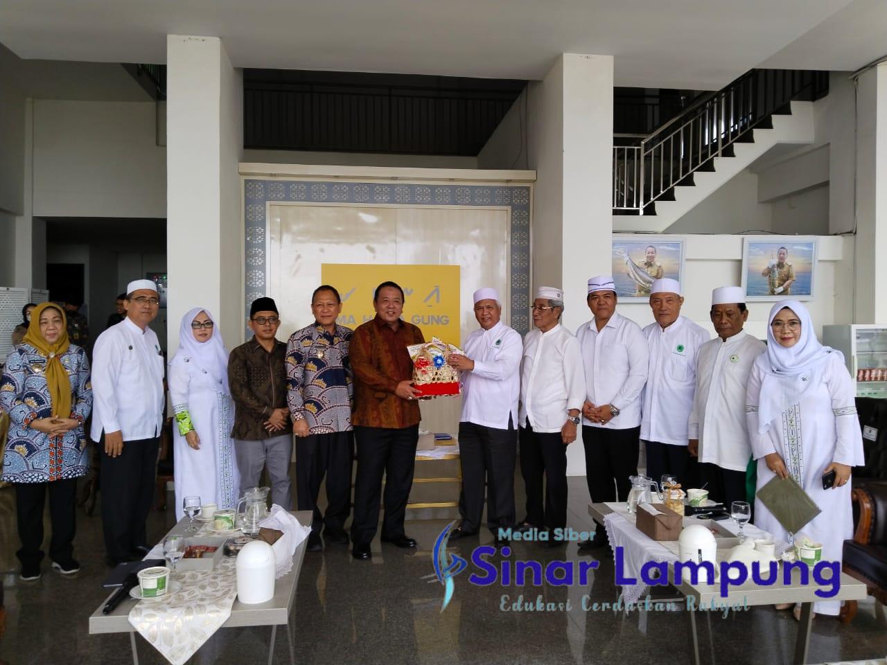 Audiensi Bersama Gubernur Lampung IPHI Sajikan Mie Haji