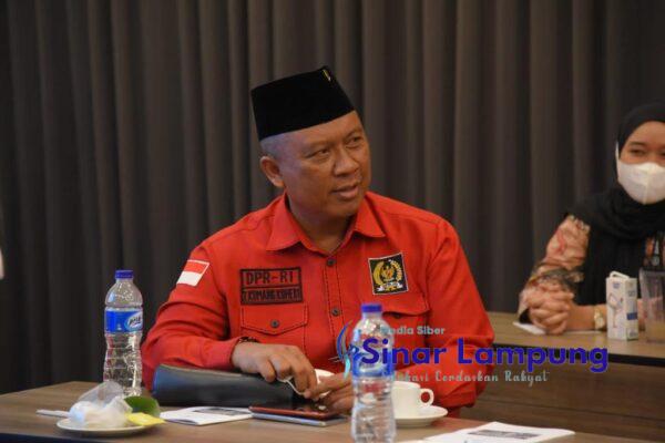 Komang Koheri Tegaskan Usulan Bansos Ada di DTKS Bukan Pendamping