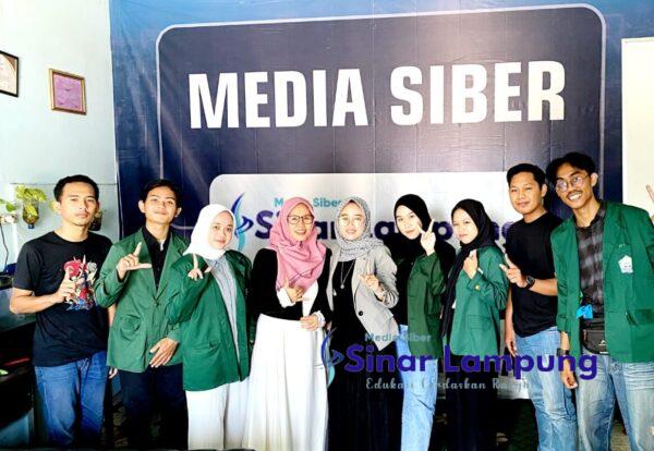 Redaksi Sinarlampung Terima 7 Mahasiswa Magang UIN Raden Intan Lampung