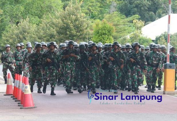 Tingkatkan Ketahanan Fisik Prajurit Batalyon Infanteri 7 Marinir HANMARS Sejauh 10 KM