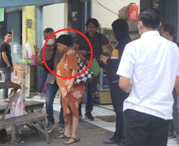 Lansia Asal Makassar Diamankan Tim Tabur Kejaksaan Agung