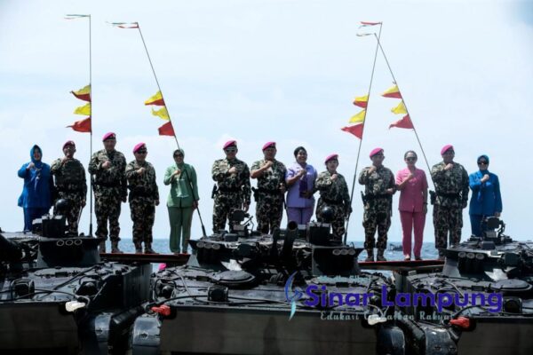 Angkat Warga Kehormatan Marinir, TNI AL Bangun Sinergitas Komponen Bangsa