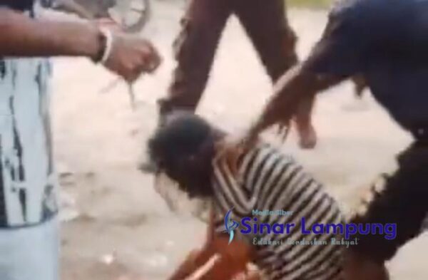 Dikira Penculik Anak, Wanita di Kota Sorong Diarak dan Dibakar Hingga Tewas