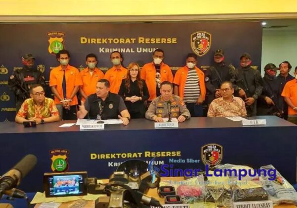 Saat Nagih Debt Collector Ancam Polisi Bak Singa, Saat di Tangkap Jadi Meong, Polda Metro Jaya Kejar Empat Lainnya