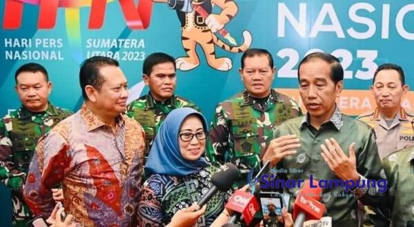 Jokowi Pastikan Pemerintah Komitmen Tak Surut Berantas Korupsi