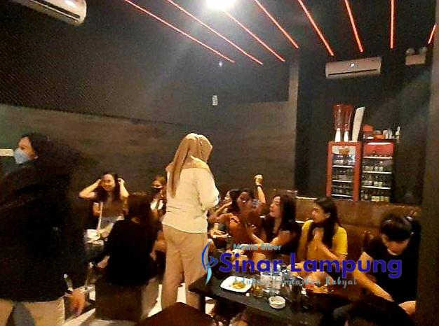 Ditnarkoba Polda Lampung Razia Cafe dan Karaoke Ruko Warga Apresiasi