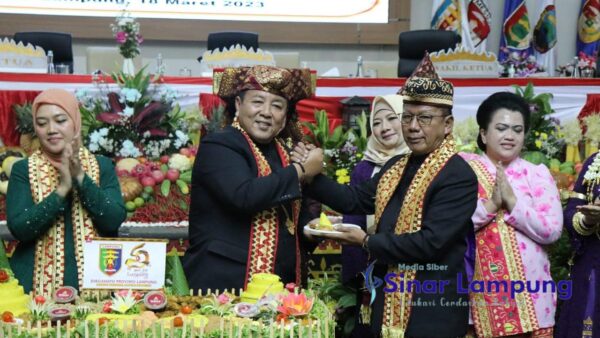 Arinal Paparkan Kinerja Pembangunan Tahun 2022 pada Sidang Paripurna HUT ke-59 Provinsi Lampung