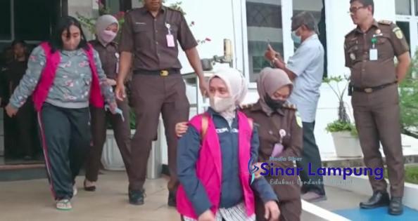 Kejati Tahan Tiga Pegawai Jaksa Keuangan Kejari Bandar Lampung