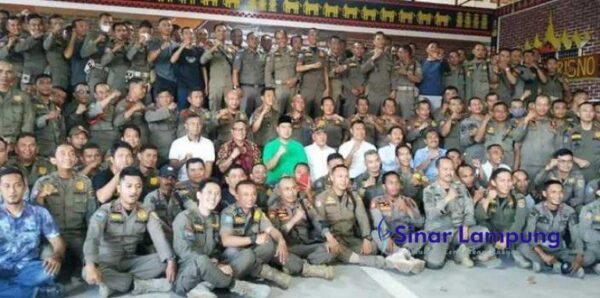 Mantan Gubernur Sjachroedin ZP Prihatin Lampung Disorot Negatif di Media Hingga Honor Pol PP