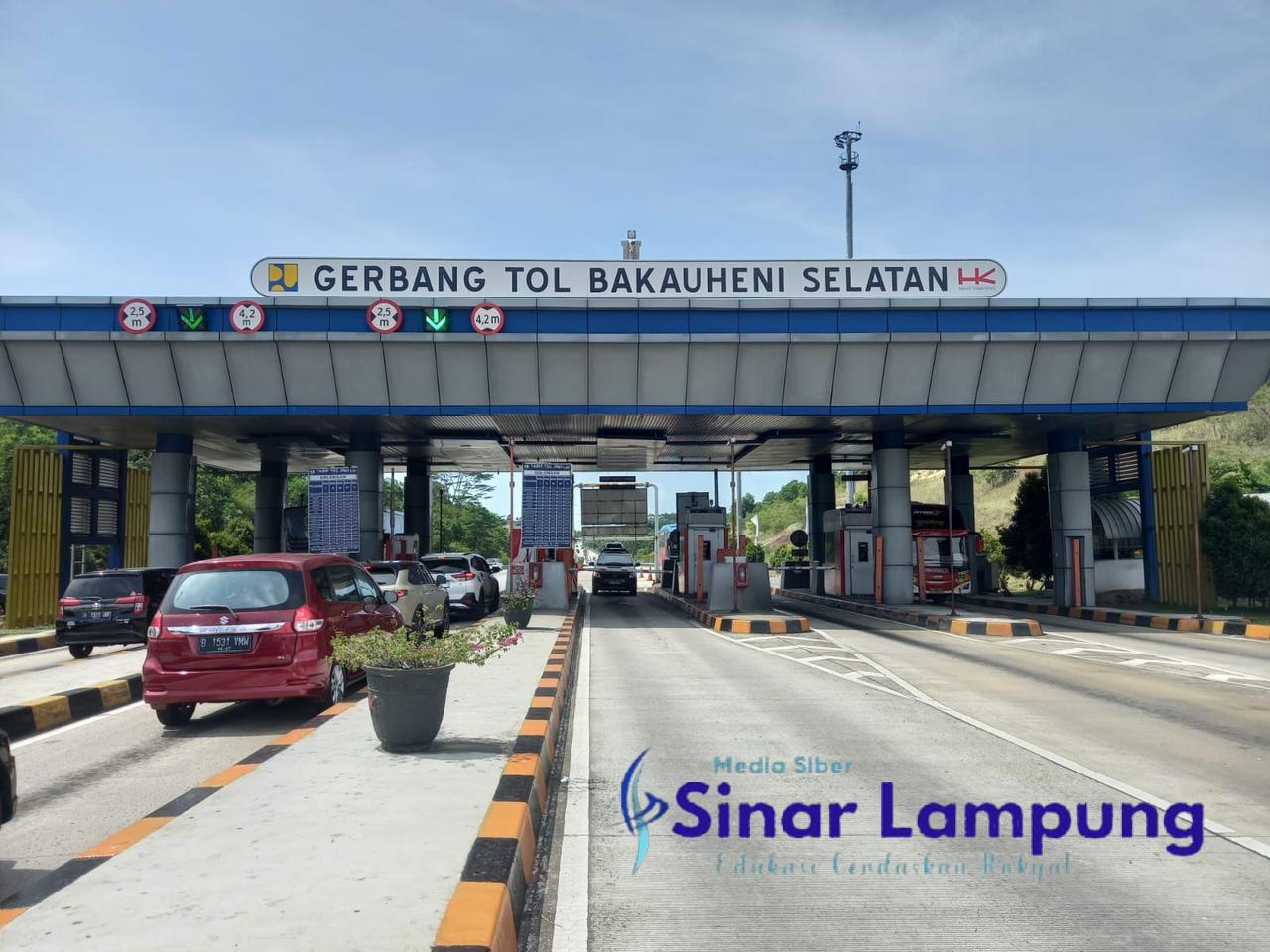 Arus Mudik Mulai Padat 61.841 Kendaraan masuk Jalan Tol Trans Sumatera