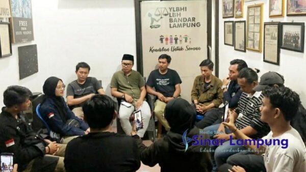 Polisi Dinilai Represif Terhadap Aksi Mahasiswa Tolak UU Ciptaker di Lampung