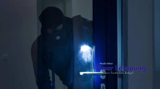 Rumah Warga di Kotabumi Dibobol Garong, Barang Berharga Raib Korban Merugi 20 Juta