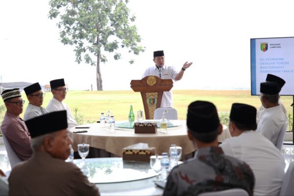 Takbir Bergema, Gubernur Lampung ; Tokoh Agama dan Masyarakat Bagian Penting Dalam Pembangunan