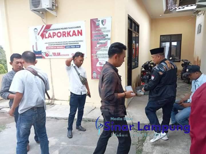 Diperiksa Tiga Jam Sebagai Tersangka Kekerasan Kepada Wartawan Kakon Aprial Ditangguhkan