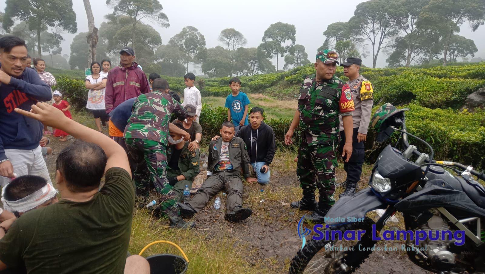 Helikopter Latih TNI AD Jatuh, 5 Kru Selamat