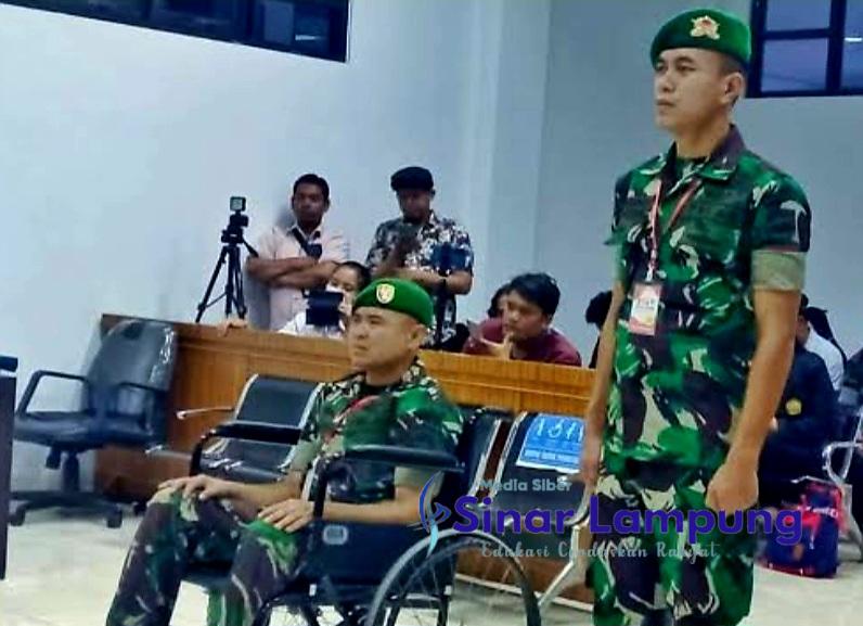 Ditangkap Bareskrim Dua Oknum Prajurit TNI-AD Yang Selundupkan 75 kg Sabu dan 40 000 Butir Ekstasy Divonis Penjara Seumur Hidup dan Dipecat
