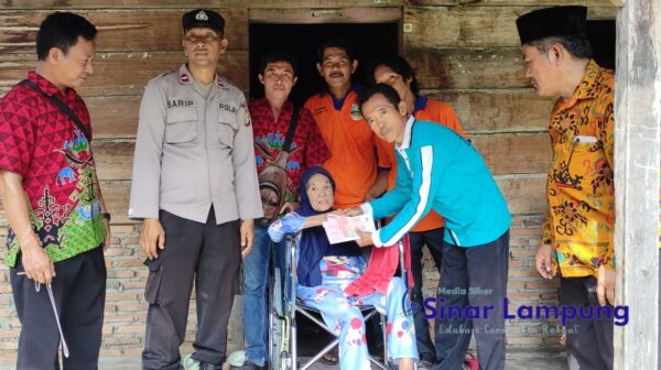 21 KPM Pekon Way Nukak Terima BLT-DD Tahap-1 Tahun Anggaran 2023