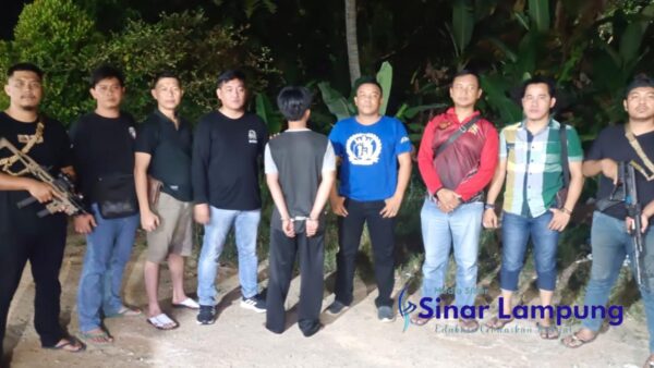 Iptu Riki Bersama Tim Sukses Tangani Kasus Penusukan di Bengkunat, Ternyata Pelaku Sembunyi di Banten
