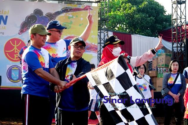 Sosial Fun Walk Suci Mulia Ramaikan Hut Kota Bandar Lampung Bagikan 1250 Paket Sembako