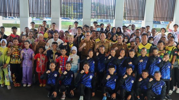 Siap Berkompetisi di FORNAS ke-7 Jabar, 806 Kontingen Lampung Diberangkatkan